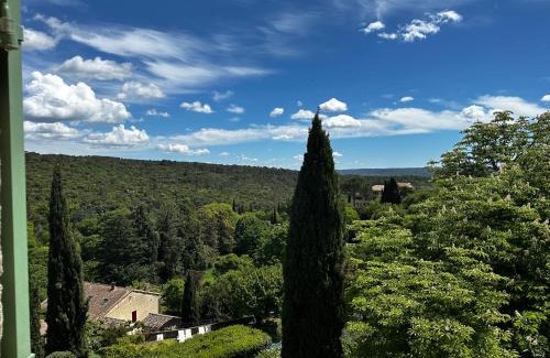 Uzes Apartment | Vallee de l Eure