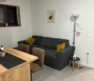 Municipality of Posedarje Apartment | VALM