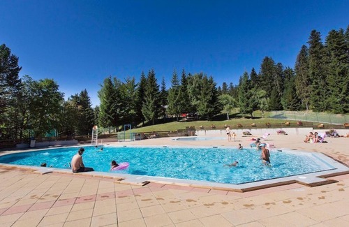 Doucy-Combelouviere Condo | Valmorel | 1BR for 5 + Ski-in, Ski-out!