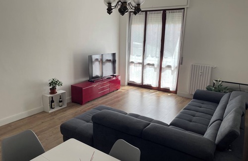 Bergamo Apartment | Van Gogh House in Bergamo