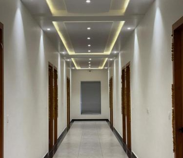 Revdar Hotel | Vande Mataram