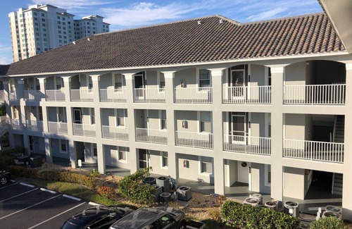 Vanderbilt Beach Condo | Vanderbilt Beach less than a mile! Dog friendly, Tropical Paradise! 3br & WiFi!