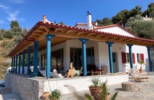Galatas Villa | Vanua house