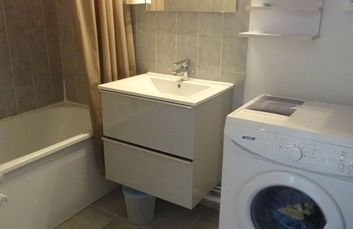Tamaris Apartment | VAR pleasant T2 clim swimming pool in Sablettes
