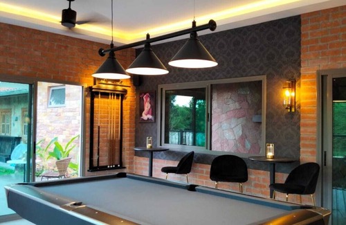 Nong Pla Lai Resort | Varaya Resort , Luxury resort in Ban kraek , Pattaya