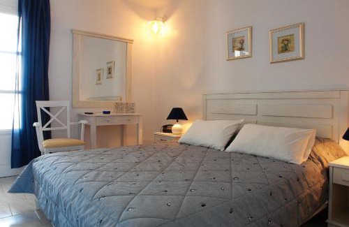 Karavostasis Apartment | Vardia Bay Studios