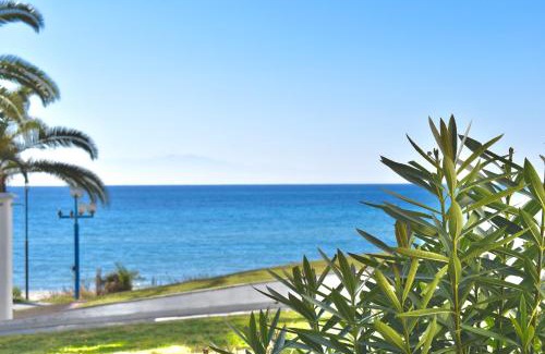 Siviri Apartment | Varonos Summer Residences