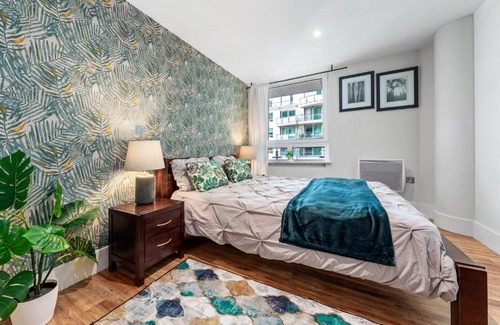 Vauxhall Apartment | Vauxhall large 2bedroom Central London with amazing River View Panoramic Balcony