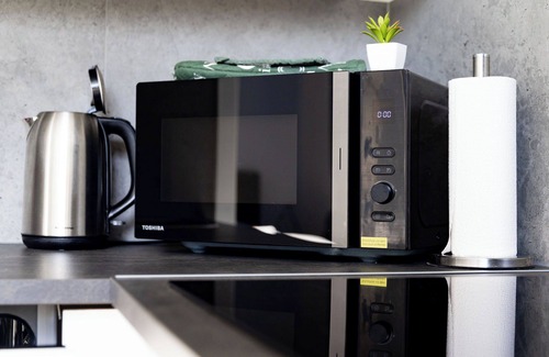 Vogelheim Apartment | # VAZ Apartments E01 | Kitchen | Free WiFi | Netflix