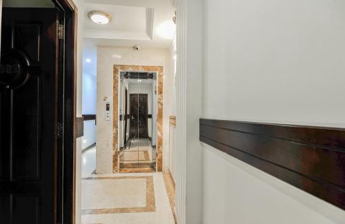 Binh Chanh Hotel | Venice Hotel