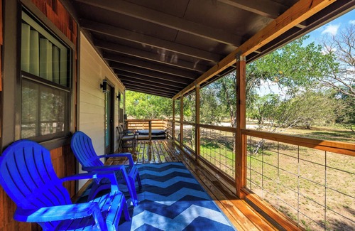 Fredericksburg House | Verbena Waterfront with Hot Tub