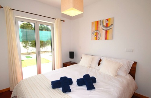 Pedra do Ouro Apartment | Verde - 2 bedroom apartment in complex with pool, play area and tennis court