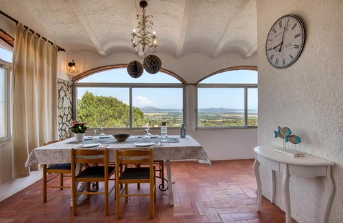 Pals House | Verdi