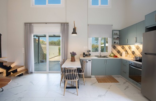 Apolpaina Villa | Vertzami Villa just 2km from Lefkada city center