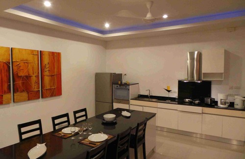 Rawai Villa | Very Beautiful Modern Villa PRIVATE POOL, 3 Bdr, 3 Bath Close to the Beaches.