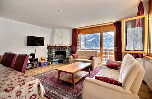 Grimentz Apartment | Very comfortable flat for 7 people, living room with fireplace, kitchen area with dishwasher, 1 doub