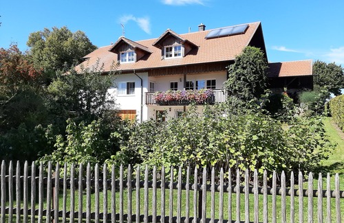 Gutenberg Apartment | Very personal vacation apartment in typical Ostallgaeu