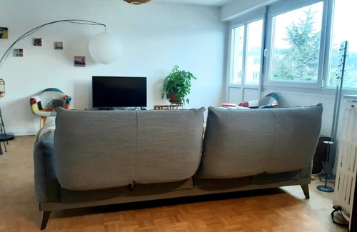 Anatole France Danton Apartment | Very quiet apartment located in the city center on the top floor with elevator.