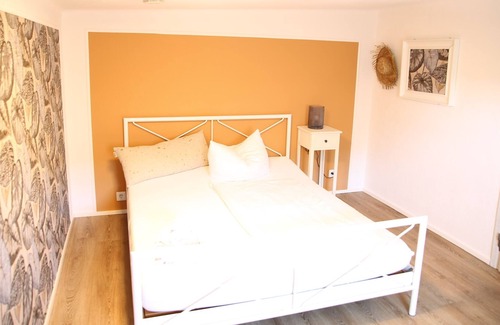 Arnstorf Apartment | Very quiet, cozy vacation home in a secluded location for up to 7 people with fully equipped kitchen