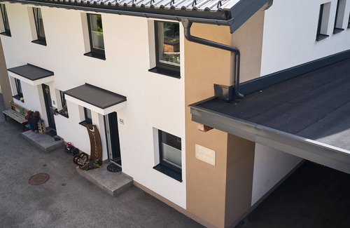 Goldegg House | Very spacious and fully equipped holiday home