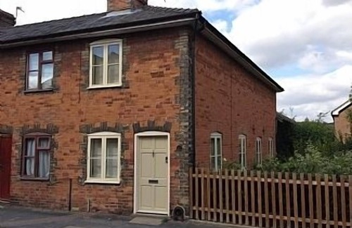 Eye Cottage | *Very spacious & awarded 'Certificate of Excellence' from Trip Advisor*
