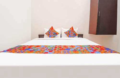 Valasaravakkam Hotel | Via Epic Residency - Nr SRM University, Ramapuram
