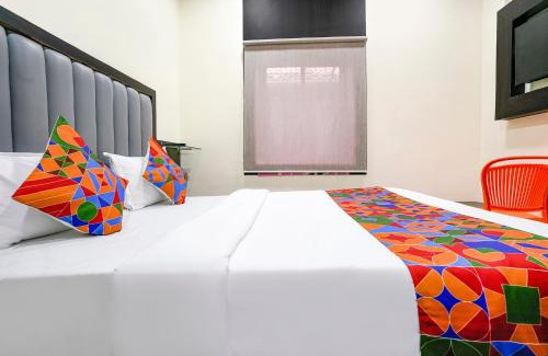 Wellington Pier Hotel | Via Gulshan Grand - Nr Gateway of India