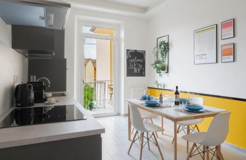 Isolotto Apartment | Via Pollaiolo, 55 - Florence Charming Apartments - Comfort e Stile a 350mt dal Tram! First floor with elevator and car places on street