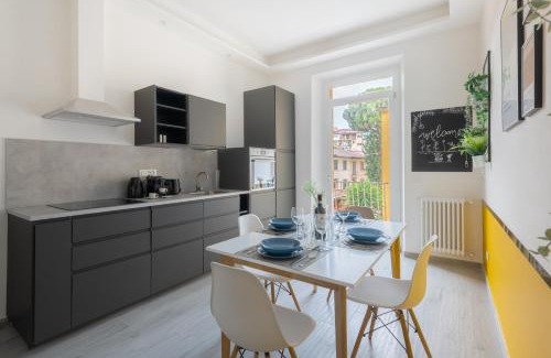 Isolotto Apartment | Via Pollaiolo, 55 - Florence Charming Apartments - Comfort e Stile a 350mt dal Tram! First floor with elevator and car places on street