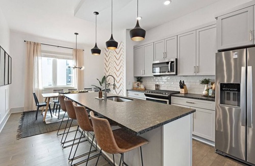 East Hill House | Vibe Place · Close to Broadway and East Nashville Hot Spots!