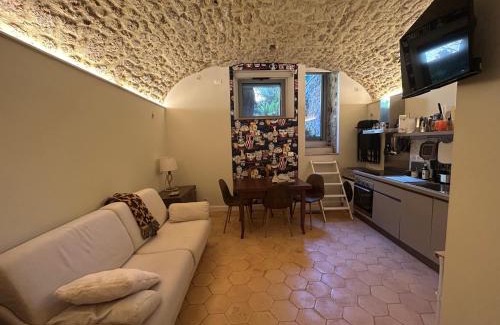 Orvieto House | ViCity Orvieto, la Casa degli Affreschi e la Casa del Giardino Segreto