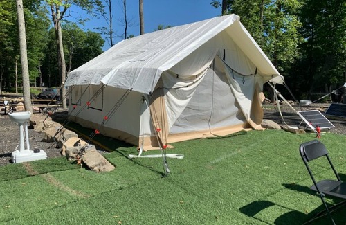 Circleville RV Rental | Victor-amazing glamping experience-Middletown NY