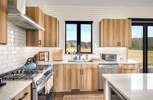 Victor House | Victor Get Away, Timber frame house on 4.2 acres between Victor & Driggs