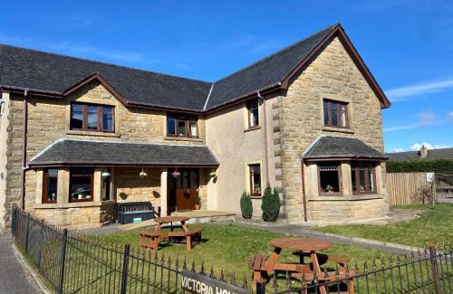 Fort William House | Victoria House Bed and Breakfast