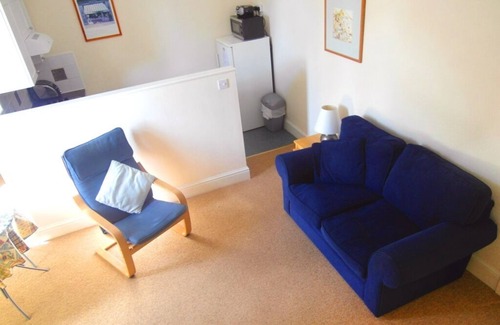 Ventnor Apartment | Victorian Apartment Set In Peaceful Secluded Gardens