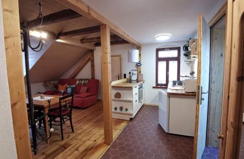 Pirna Apartment | Vielstubenhaus - Ferienwohnung Marie