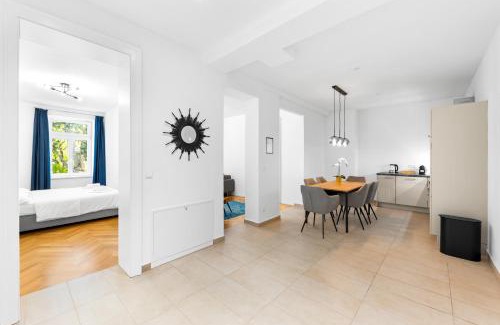 Rudolfsheim-Funfhaus Apartment | Vienna Chic Residences #Suite11