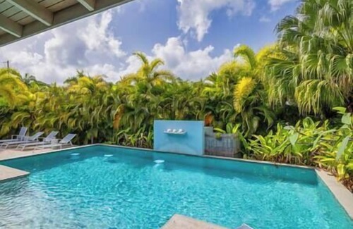 Bravos de Boston House | Vieques Garden House - Oasis (Relax w/SUV & Pool)