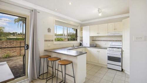 Umina Beach House | Vietta Rene Umina Beach