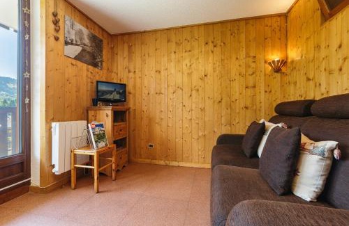 Praz-sur-Arly Apartment | View Sur Arly E10 - Happy Rentals