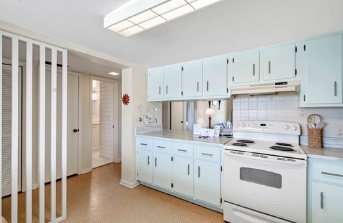 Point East Condo | View the Sea from Chateau by the Sea 31B