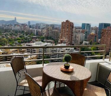 Apoquindo Apartment | Views Cordillera