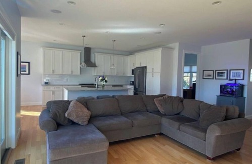 Misquamicut House | Views down The Misquamicut Club fairways to the ocean! n3 en suite bedrooms!