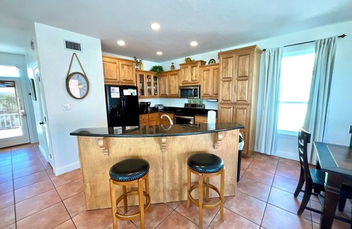 Morgantown House | Views, Pools, Tennis & Pickleball