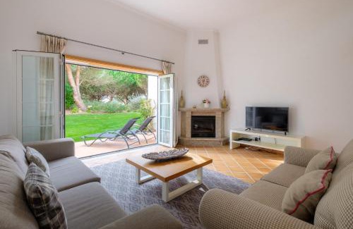 Praia del Rei House | Vila dos Principes