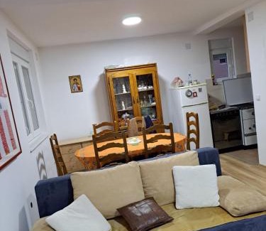 Mionica House | Vila Nika
