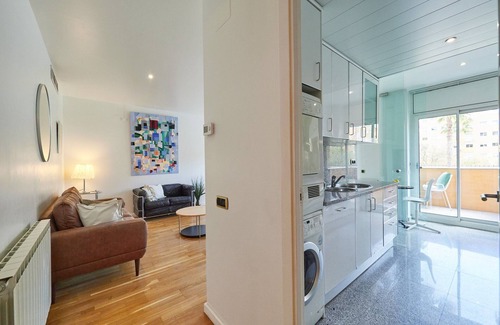 La Vila Olimpica del Poblenou Apartment | Vila Olimpica Pool Suites