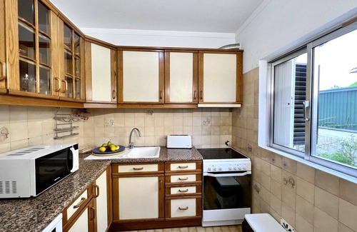 Quarteira Villa | Vilamoura Ocean Villa With Pool