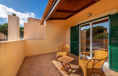 Vilamoura Ski Chalet | Vilamouratenis Monet by SAPvillas