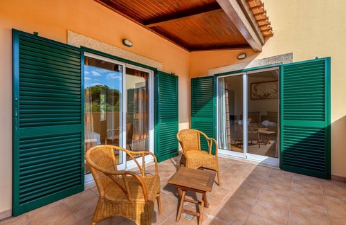 Vilamoura Ski Chalet | Vilamouratenis Monet by SAPvillas